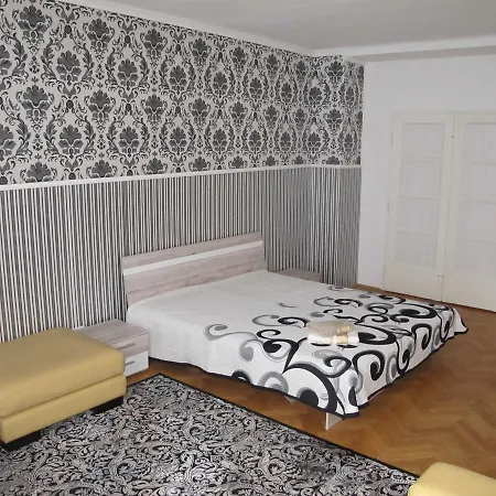 לינה וארוחת בוקר Arabesque Accommodation פראג